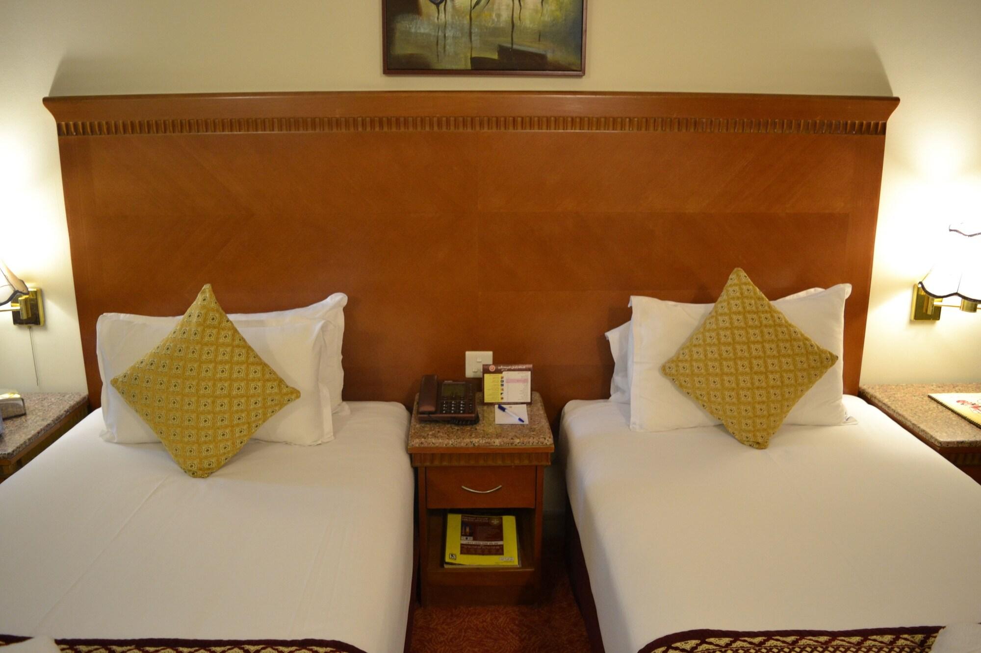 Ramee Guestline Hotel Dubai Luaran gambar