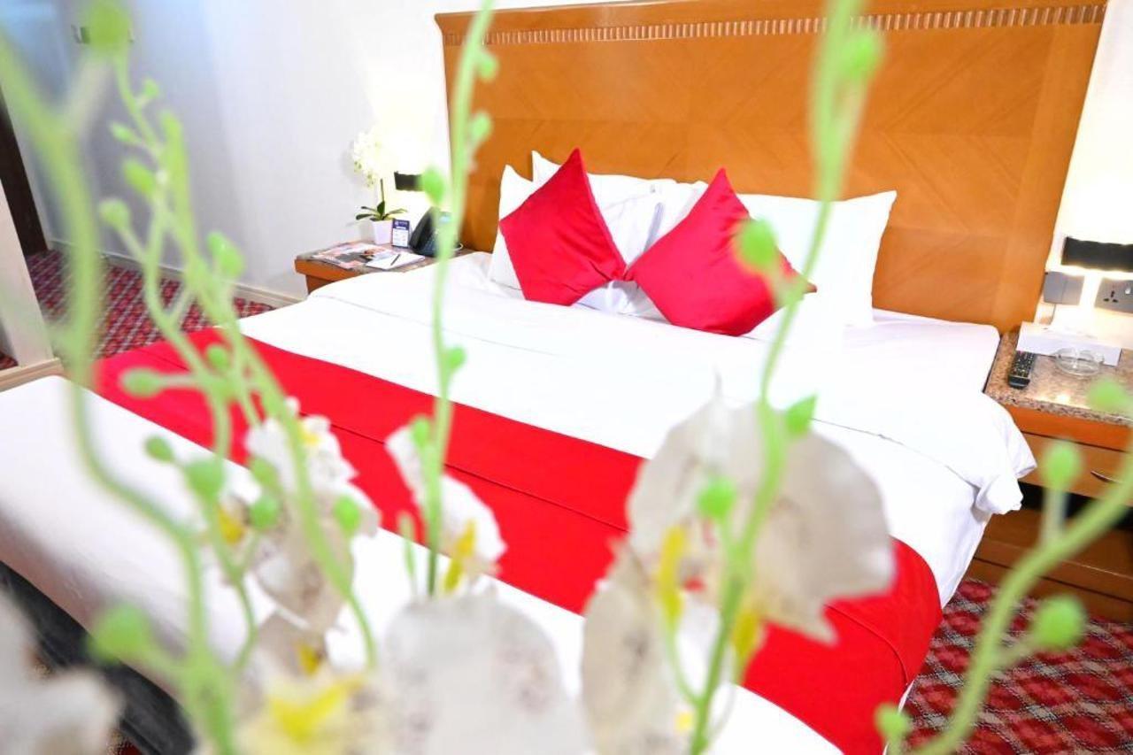 Ramee Guestline Hotel Dubai Luaran gambar